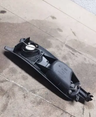 Audi A4 S4 B5 8D Front door interior handle 8D0837020