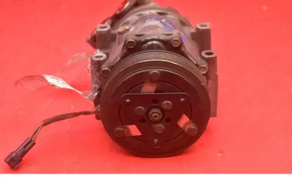 Volvo S40 Air conditioning (A/C) compressor (pump) 3M5H-19D629-TA
