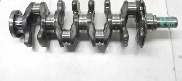 Toyota Avensis T270 Crankshaft 