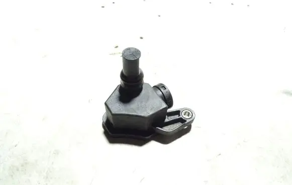 Jaguar S-Type Crankshaft speed sensor 4R8Q6C714AB