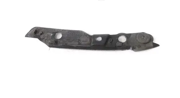 Audi Q7 4M Front bumper mounting bracket 4M0807083