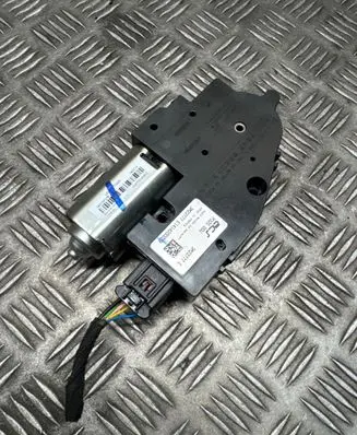 Nissan Qashqai Sunroof motor/actuator 3M23777E 3M23777 E1414200028