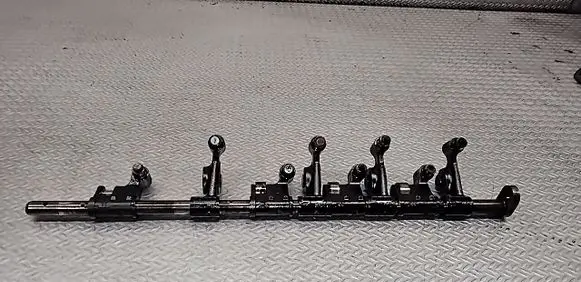 Volkswagen PASSAT B6 Valve rocker arm 