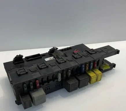 Mercedes-Benz C W203 SAM control unit 2035451801 A2035451801