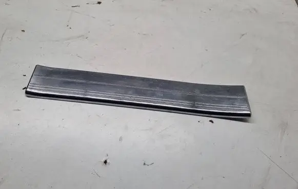 Mercedes-Benz CLS C219 Rear sill trim cover 2196800335