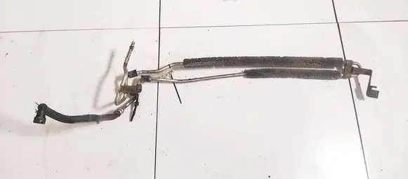 Volvo V70 Power steering radiator 