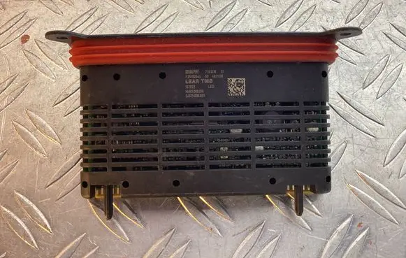 BMW 5 F10 F11 LED ballast control module 7381018