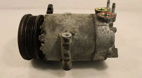 Ford Focus Air conditioning (A/C) compressor (pump) AV6119D629CB