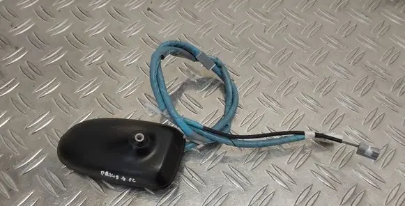 Toyota Prius+ (ZVW40) Aerial antenna amplifier