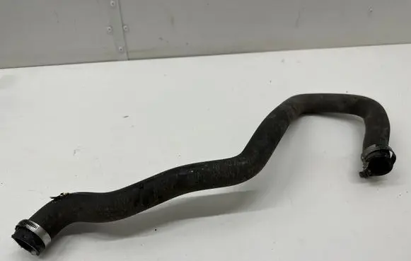Land Rover Discovery 5 Engine coolant pipe/hose FK629F287CA