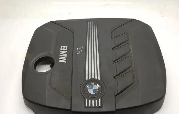 BMW 5 F10 F11 Engine cover (trim) 7802847