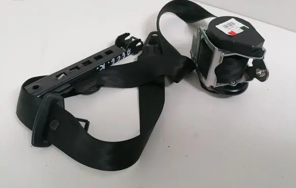Audi A6 S6 C6 4F Front seatbelt 560788701