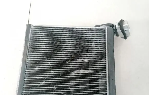 Toyota Corolla E140 E150 A/C cooling radiator (condenser)