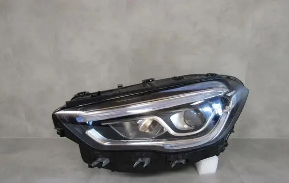 Mercedes-Benz GLA W156 Headlight/headlamp A2479063505