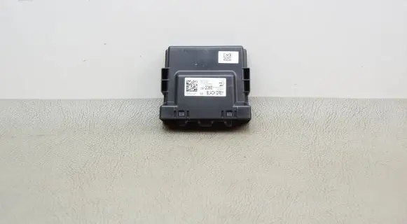 Opel Mokka Parking PDC control unit/module 13512360