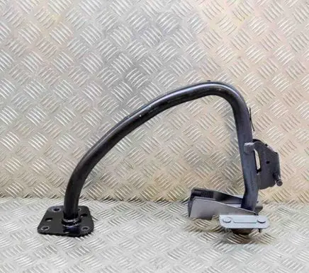 Maserati Quattroporte Tailgate/trunk/boot hinge