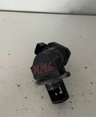 Mercedes-Benz E W211 EGR valve A6461400860