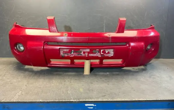 Nissan X-Trail T30 Front bumper 62022EQ040