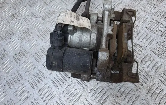 Ford Fusion II Rear brake caliper DG9C2D251A 6426155