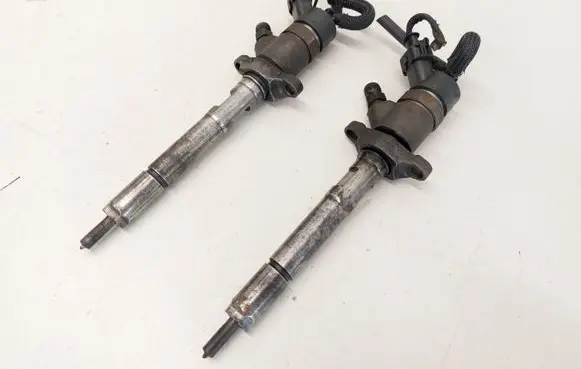 Volvo V50 Fuel injector 045110188