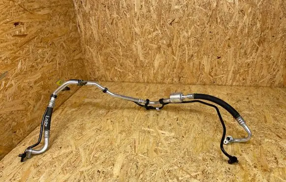 Peugeot 208 Engine coolant pipe/hose 95309224