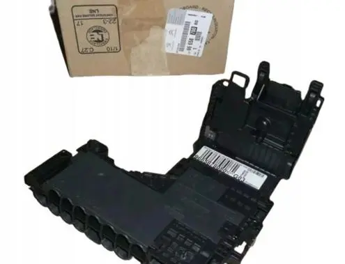 Peugeot 508 Fuse box set 9665878080