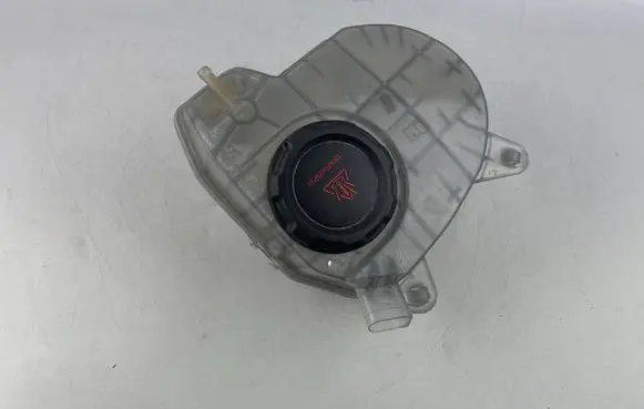 Volkswagen Golf VIII Coolant expansion tank/reservoir 5WA121407G