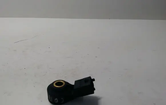 Opel Corsa B Detonation knock sensor 0261231120