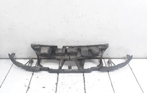Renault Scenic II - Grand scenic II Top upper radiator support slam panel 8200140174 8200183758 8200183741
