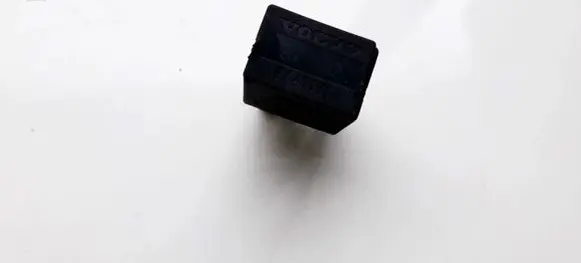 Volvo S60 Other relay 9441161 4RD007814-00