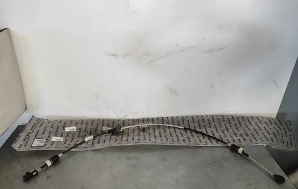 Volvo V70 Gear shift cable linkage 31256939 31367714 31259083