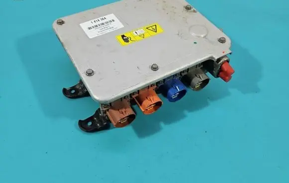 Tesla Model S Voltage converter inverter 1028843-00-B IMPRK1414364