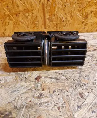 Dash center air vent grill