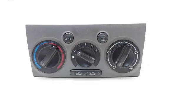 Mazda Premacy Climate control unit CB08A0113