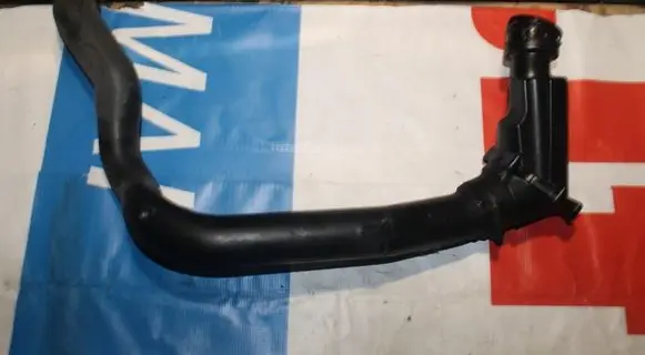 Volvo XC90 Engine coolant pipe/hose 30794888