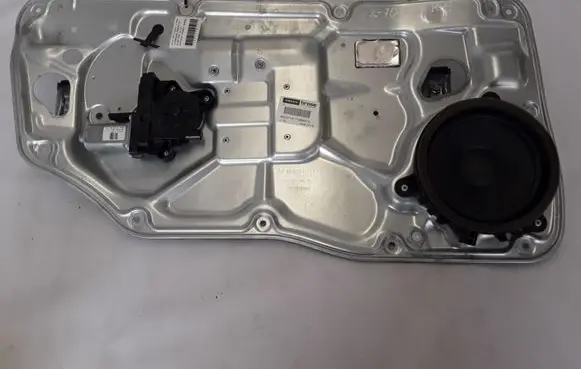 Volvo XC70 Front window lifting mechanism without motor 30661065