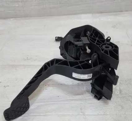 Ford Fiesta Clutch pedal H1BC-7B633-A1E