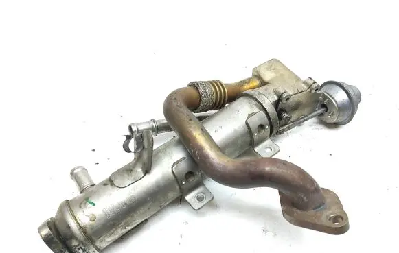 Audi A4 S4 B7 8E 8H EGR valve cooler 03L131512AB 22008A