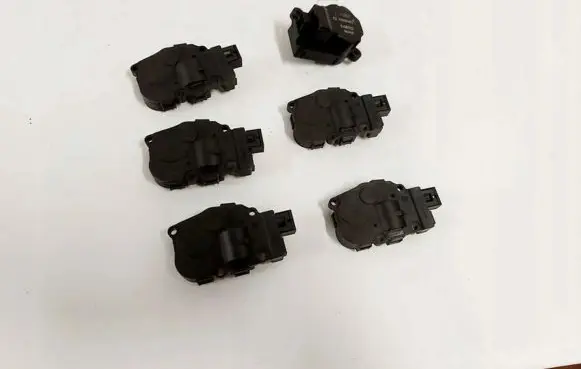 BMW X1 E84 A/C air flow flap actuator/motor 