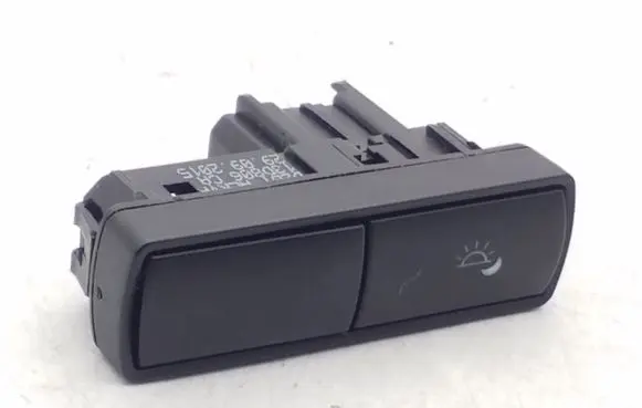 Ford Fiesta Other switches/knobs/shifts 13D806CA