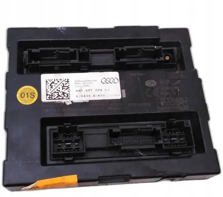 Audi A8 S8 D4 4H Comfort/convenience module 4H0907064CJ