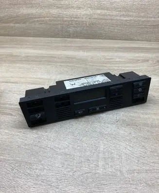BMW 7 E38 Climate control unit 6904834