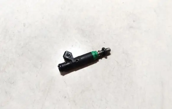 BMW X5 E53 Fuel injector 7525721 4181a01965