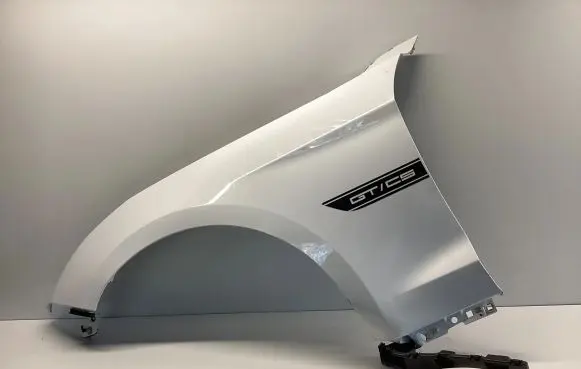 Ford Mustang VI Fender