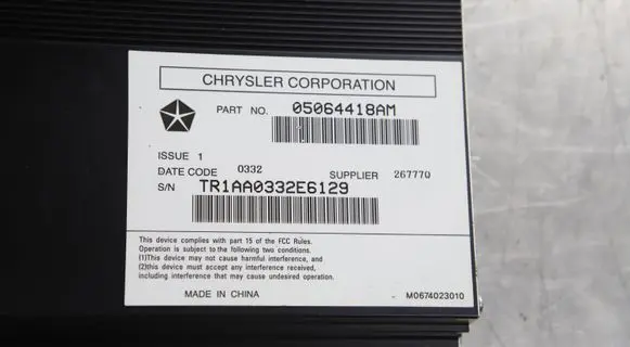 Dodge RAM 1500 DS Sound amplifier 05064418AM
