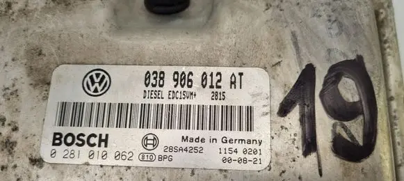 Volkswagen Golf IV Engine control unit/module 038906012AT