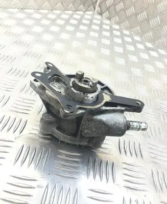 Mercedes-Benz E W211 Vacuum pump A6422301027