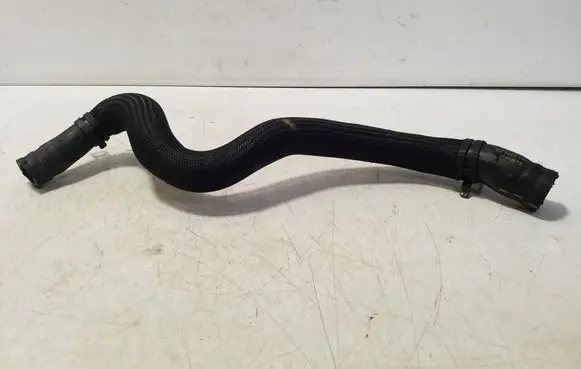 Volvo XC60 Engine coolant pipe/hose G918274KB