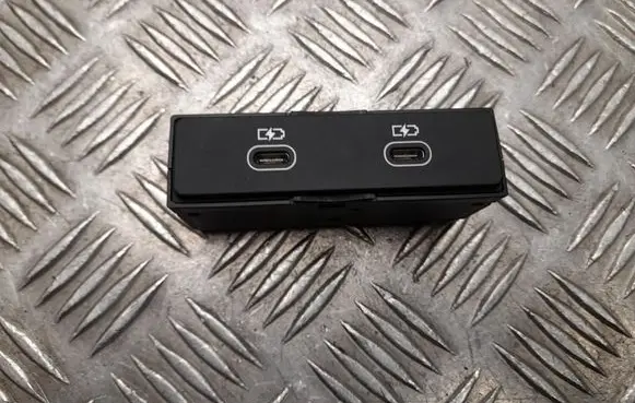 Audi Q5 SQ5 USB socket connector 4N1035954A