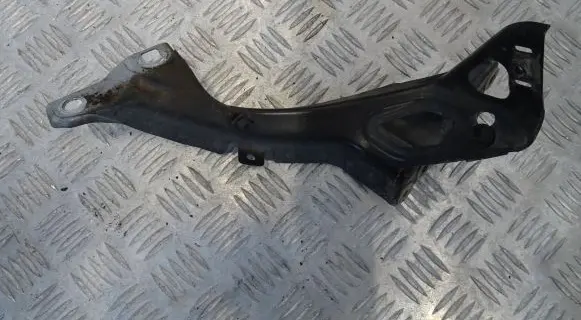 Audi A6 S6 C7 4G Fender mounting bracket 4G0821135A